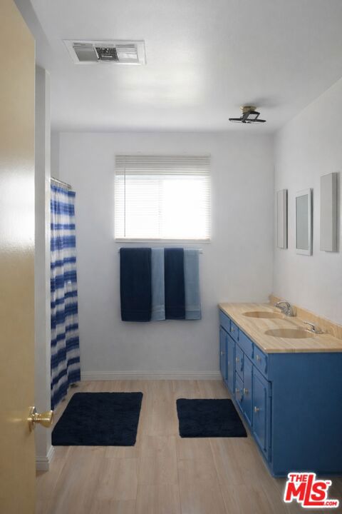 2215 W 132nd Street Property Photo 13