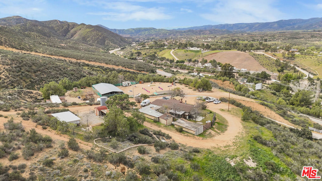 11426 Sierra Highway Property Photo 53