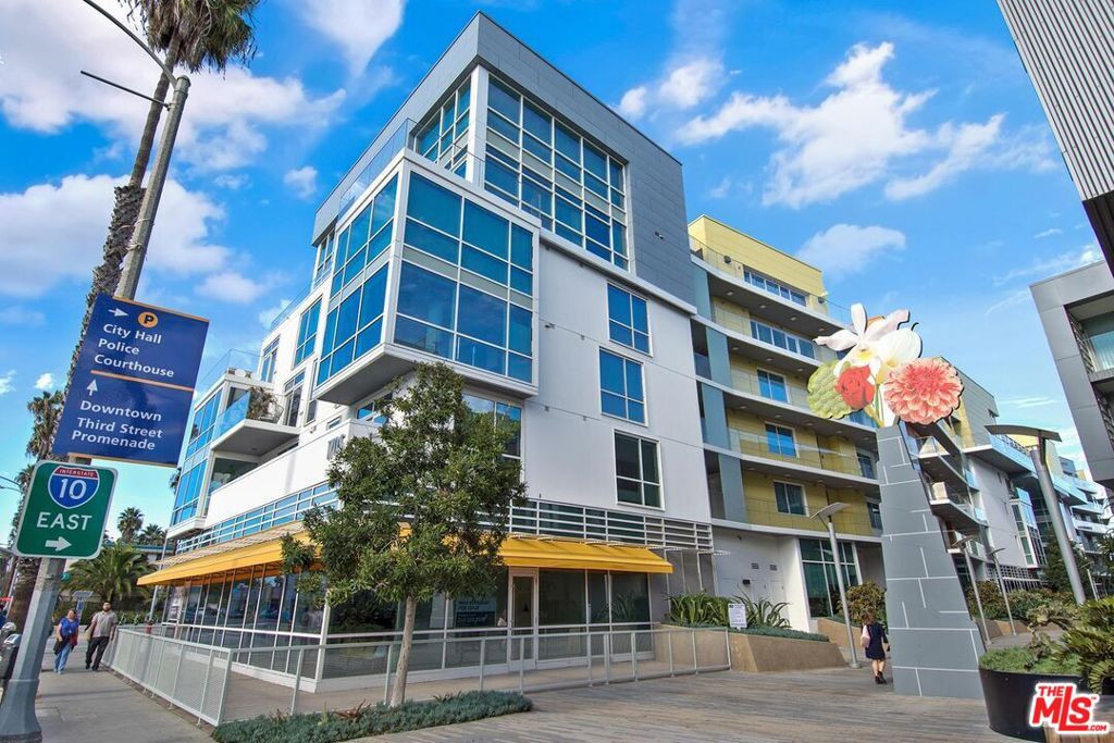 1705 Ocean 412 Property Photo 2