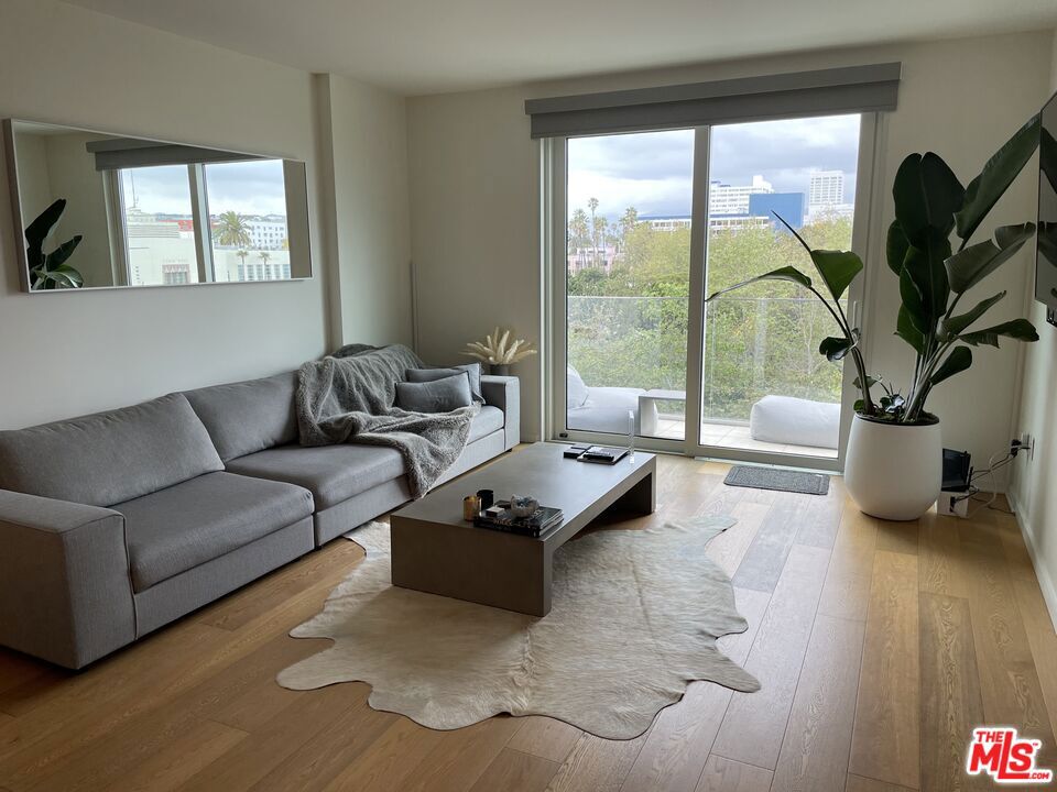 1705 Ocean 412 Property Photo 10