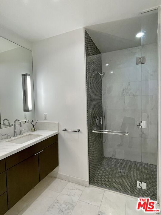 1705 Ocean 412 Property Photo 14