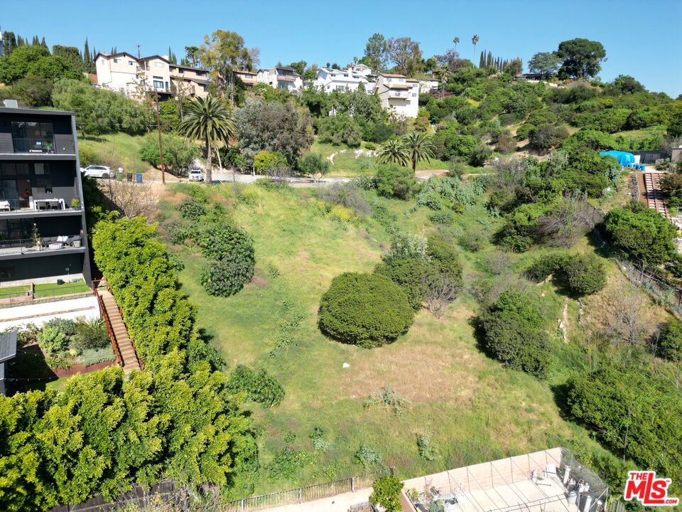 3526 Loma Lada Dr Property Photo 3