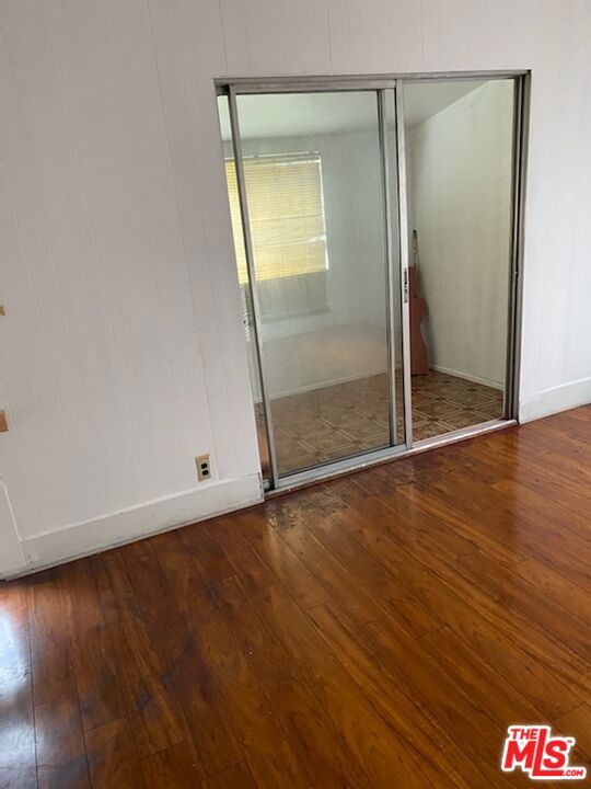 5061 Fountain Avenue Property Photo 8