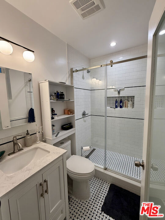 4211 Franklin Avenue Property Photo 17
