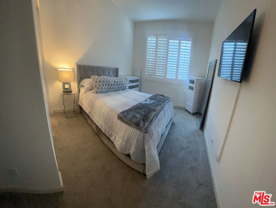 3970 S Oasis Paseo 222 Property Photo 6