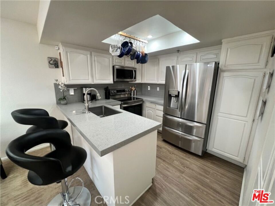 500 E Amado Road 420 Property Photo 5