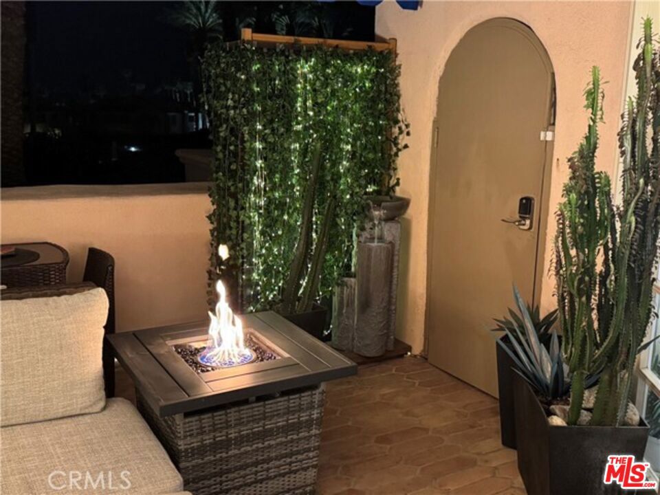 500 E Amado Road 420 Property Photo 12