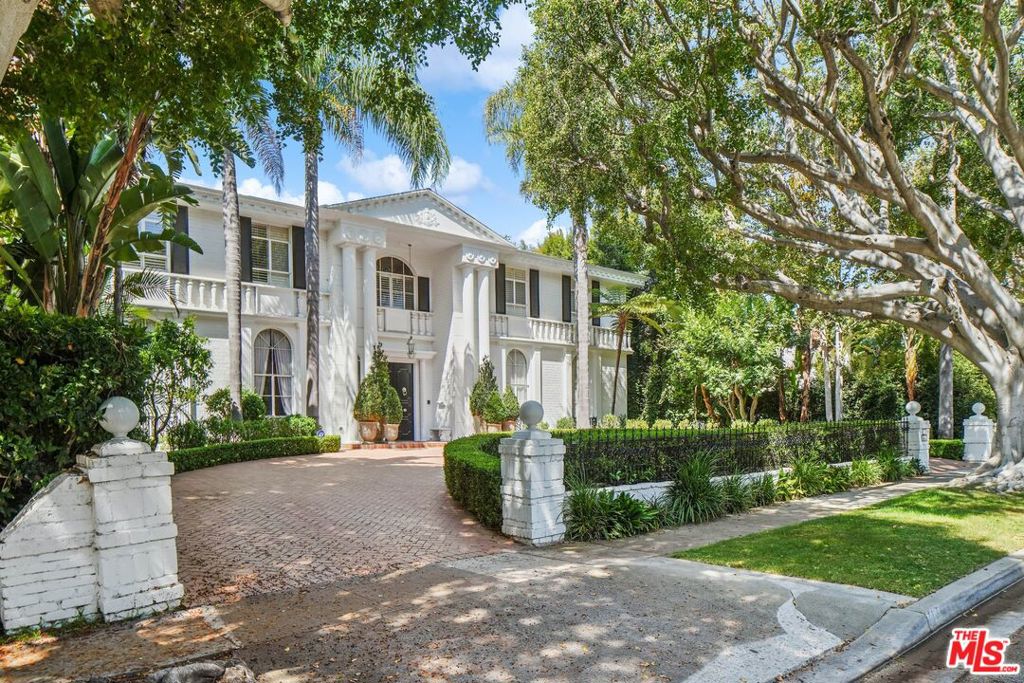 717 N Rodeo Drive Property Photo 1