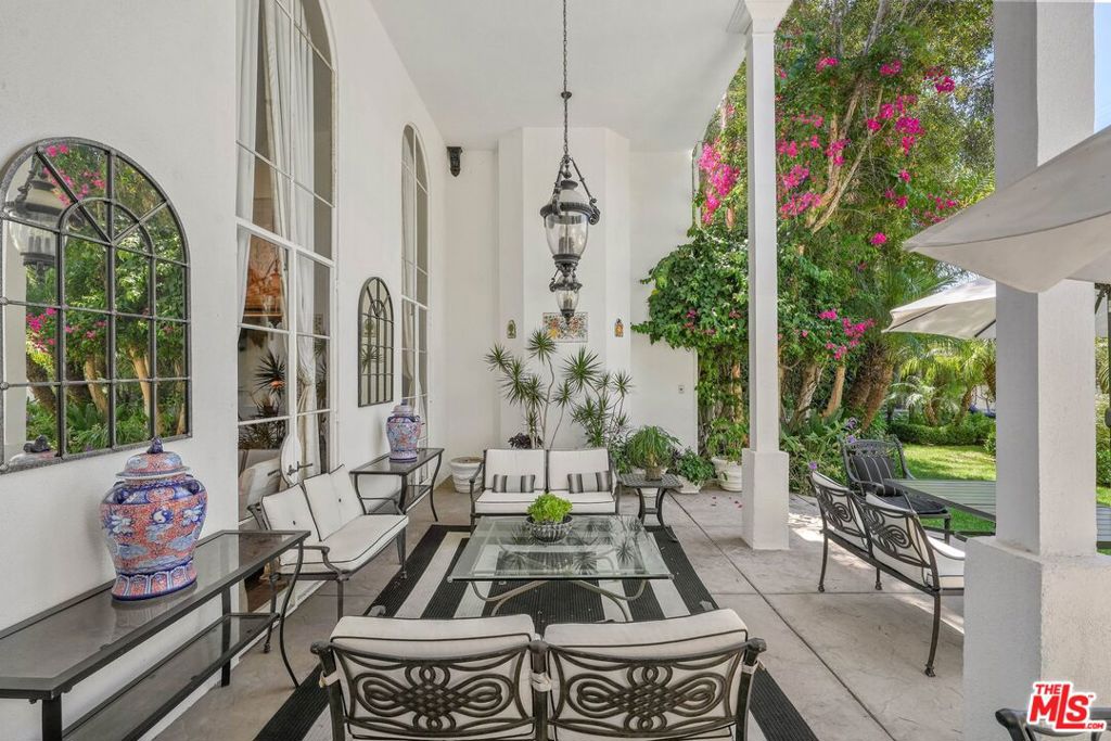 717 N Rodeo Drive Property Photo 31