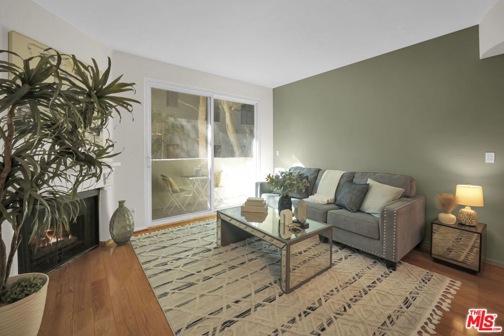 620 S Gramercy Place 135 Property Photo 6