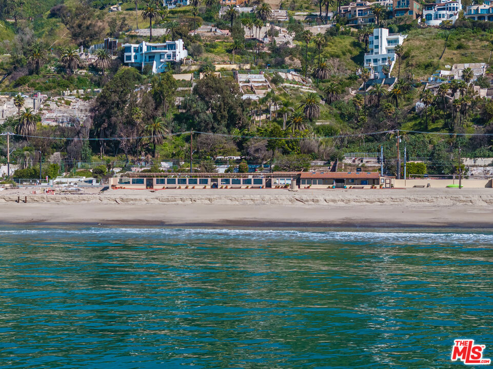 21465 Pacific Coast Highway Property Photo 6