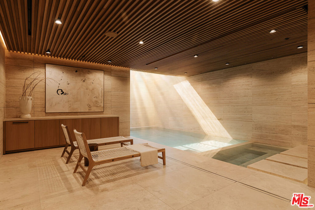 10830 Chalon Road Property Photo 22