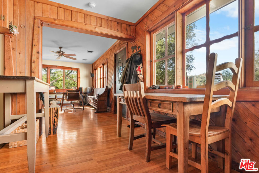 12310 Yerba Buena Road Property Photo 7