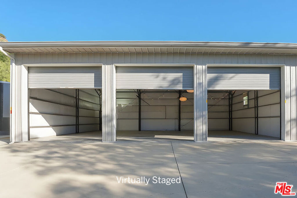 12310 Yerba Buena Road Property Photo 15