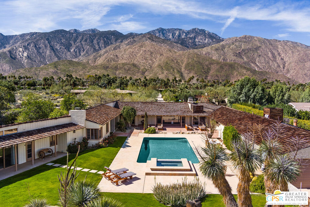 1850 Smoke Tree Lane Property Photo 12