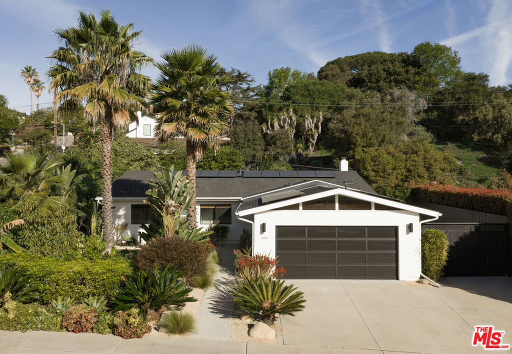 1144 Portesuello Avenue Property Photo 3