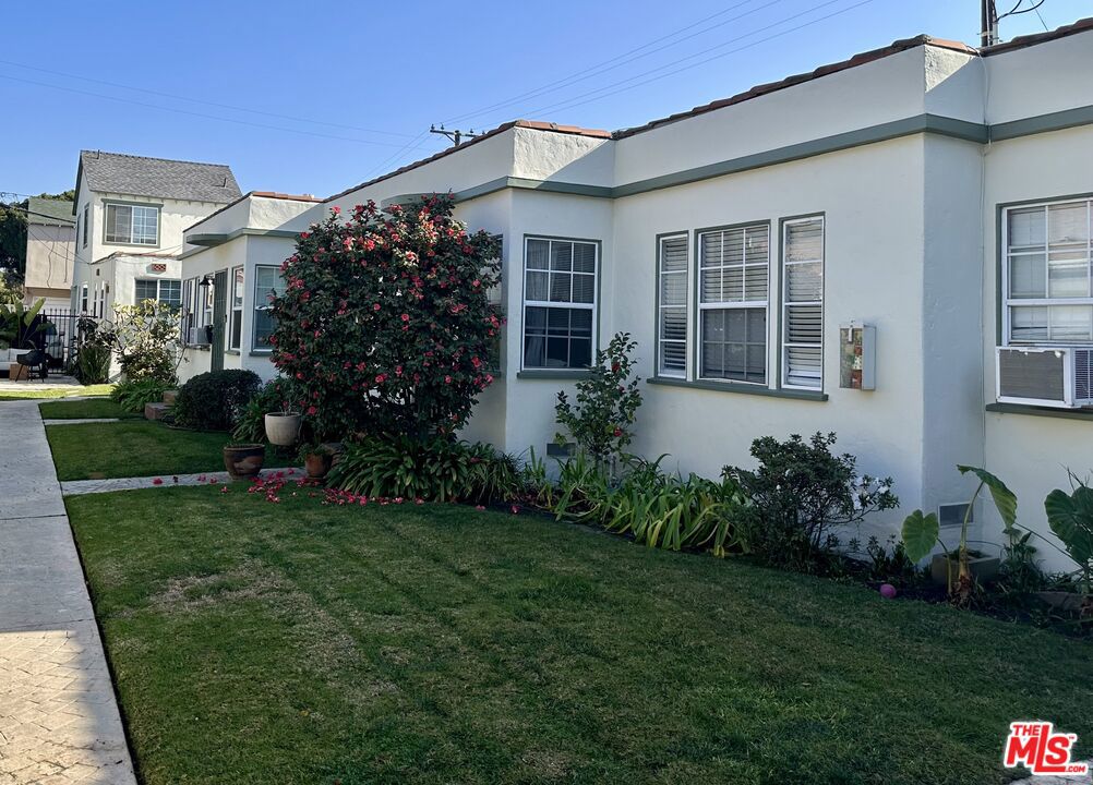 2517 20th Street Property Photo 1