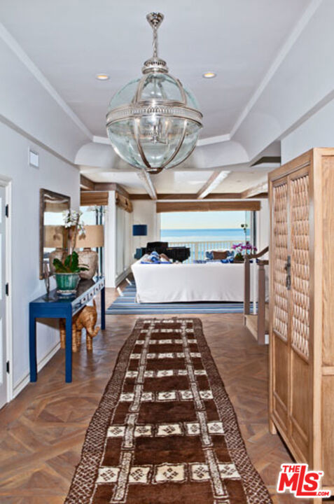 27348 Pacific Coast Highway Property Photo 3