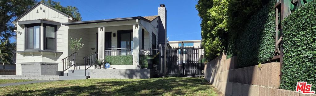 153 N Hanford Avenue Property Photo 13