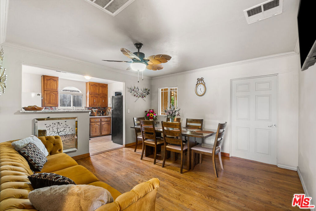 13748 Sunburst Street Property Photo 5