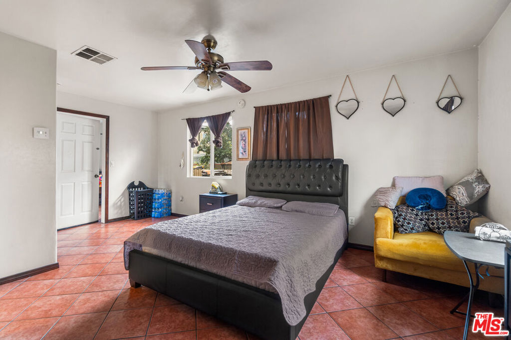 13748 Sunburst Street Property Photo 28
