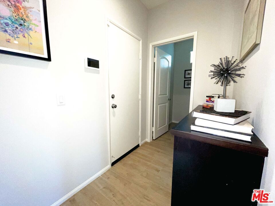 42720 Azure Street Property Photo 15