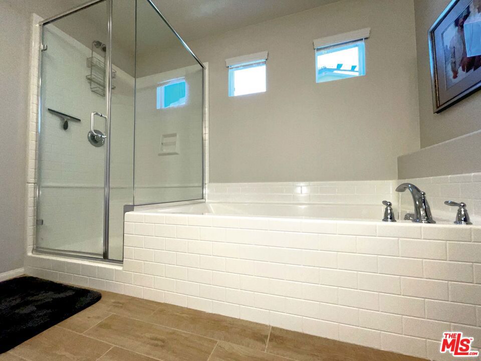 42720 Azure Street Property Photo 27