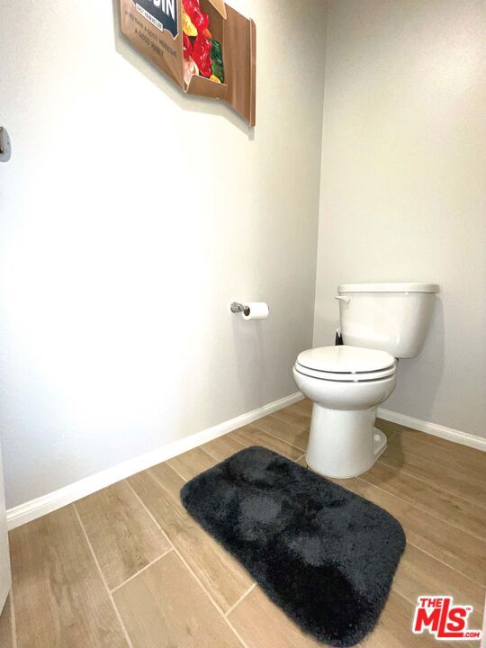 42720 Azure Street Property Photo 32