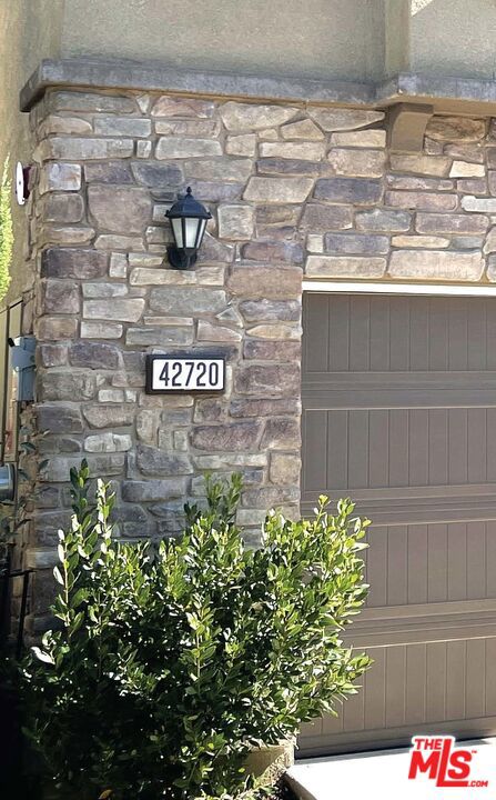 42720 Azure Street Property Photo 43