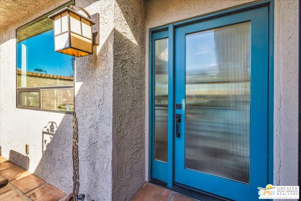 1200 Primer Circle Property Photo 4