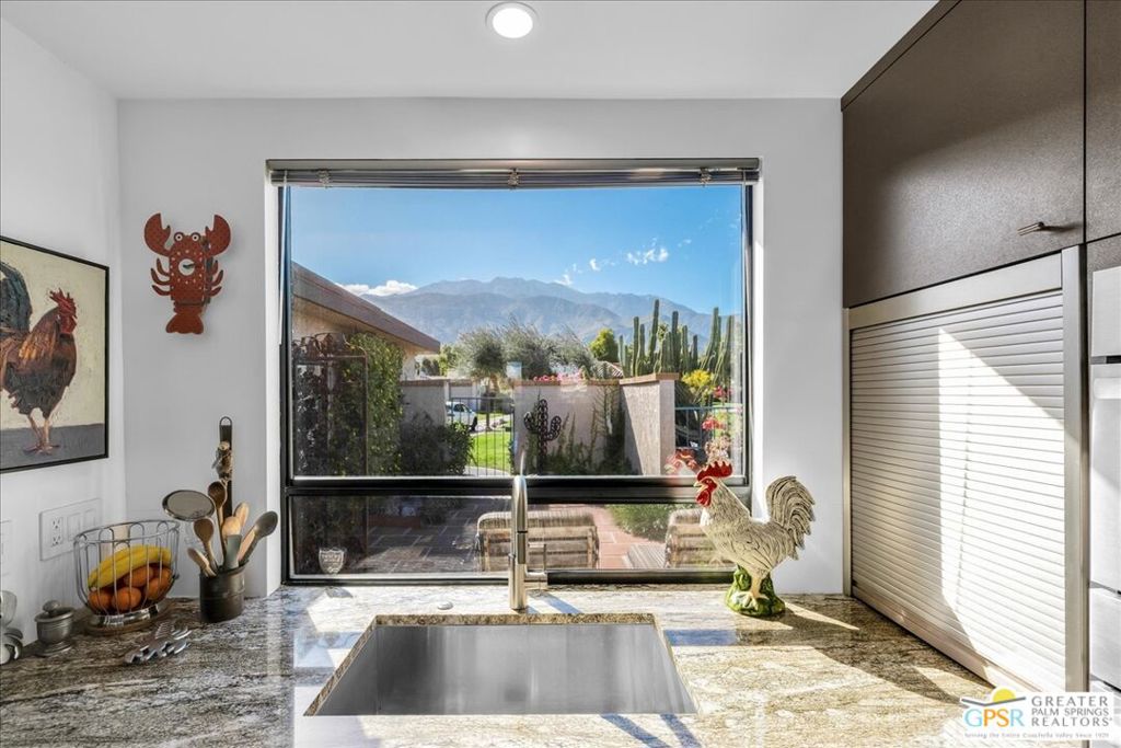 1200 Primer Circle Property Photo 8
