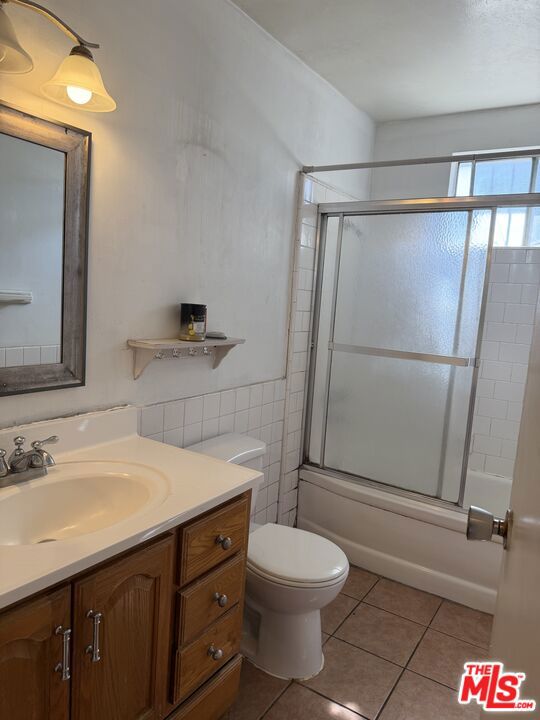2660 Newell Street Property Photo 22