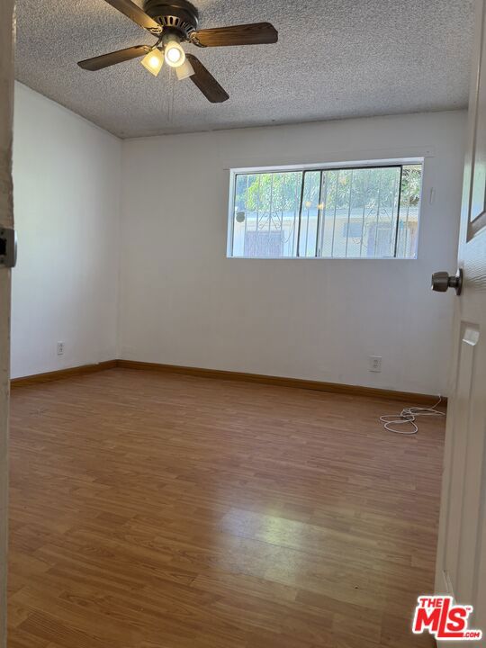 2660 Newell Street Property Photo 23