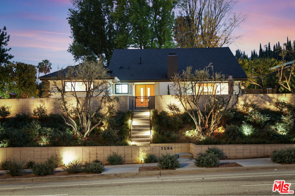 3584 Sepulveda Boulevard