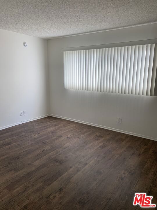 1820 S Bentley Avenue 106 Property Photo 6