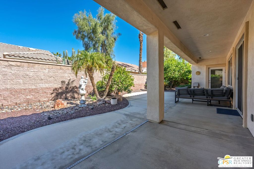 78254 Grape Arbor Avenue Property Photo 11