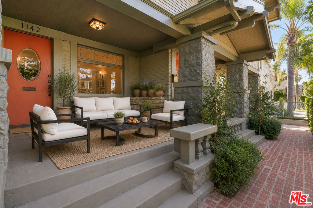1140 Lemoyne Street Property Photo 8