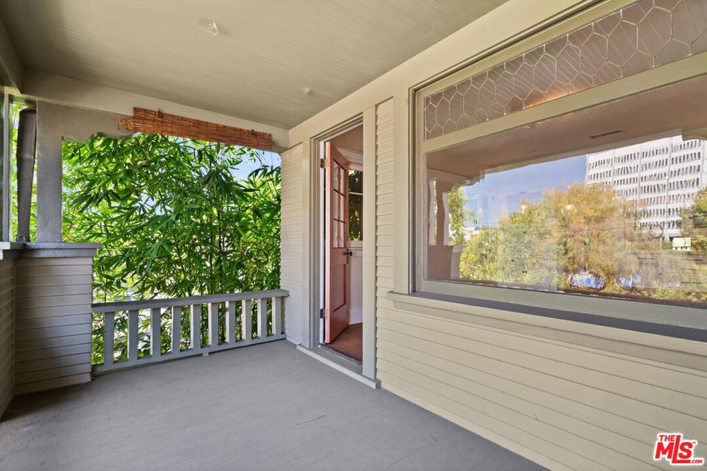 1140 Lemoyne Street Property Photo 13