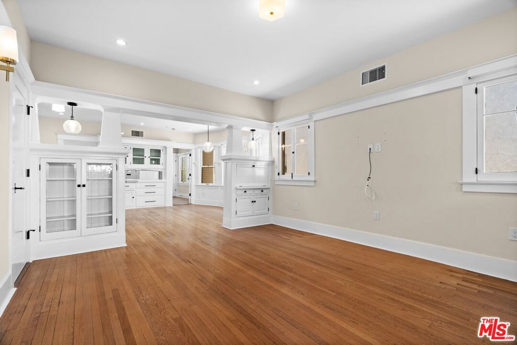 1140 Lemoyne Street Property Photo 15