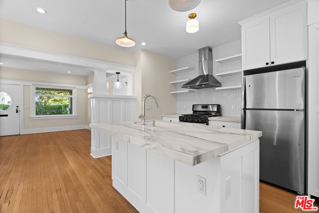 1140 Lemoyne Street Property Photo 18