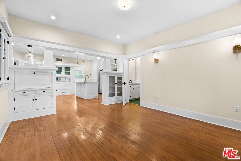 1140 Lemoyne Street Property Photo 21