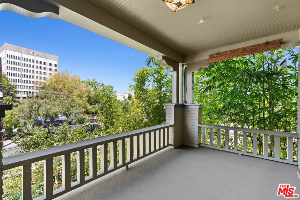 1140 Lemoyne Street Property Photo 29