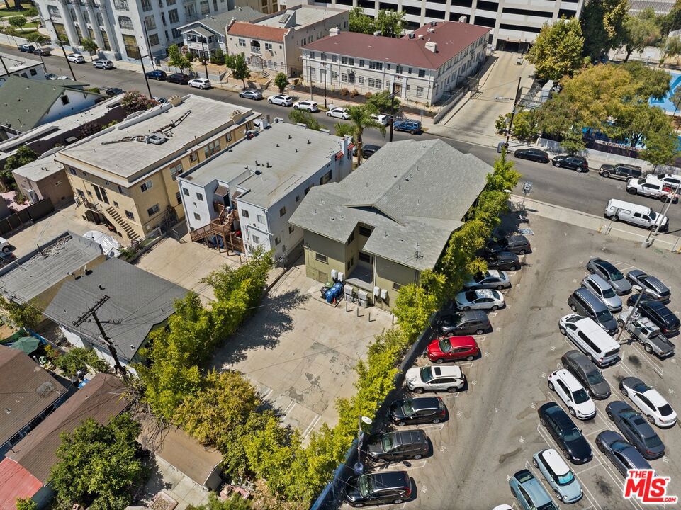 1140 Lemoyne Street Property Photo 36