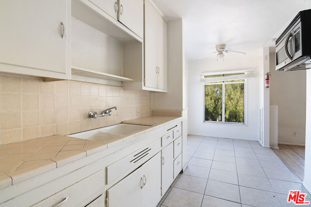 5761 Fair Avenue Property Photo 16