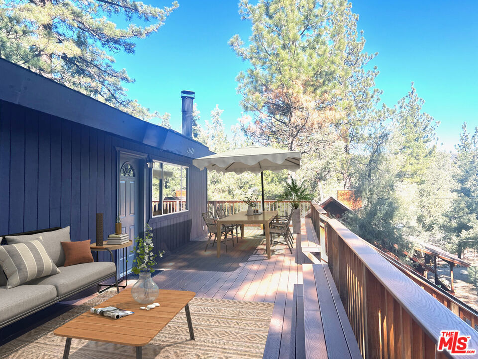 15328 Acacia Way Property Photo 1