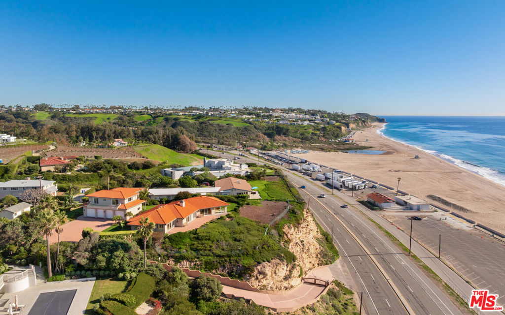 29821 Pacific Coast Highway Property Photo 3