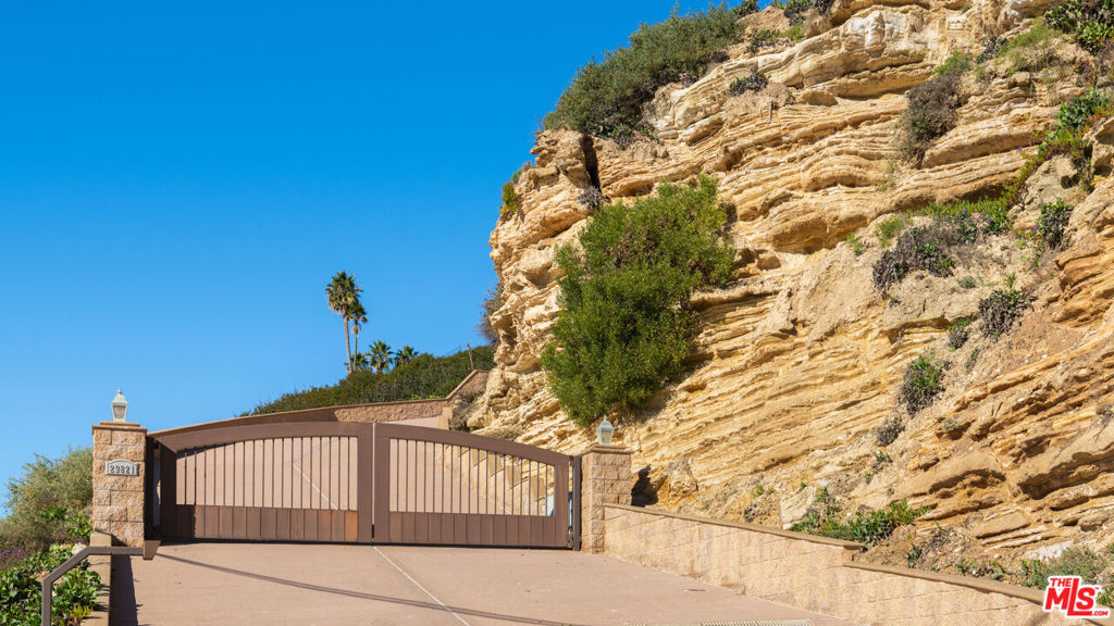29821 Pacific Coast Highway Property Photo 4