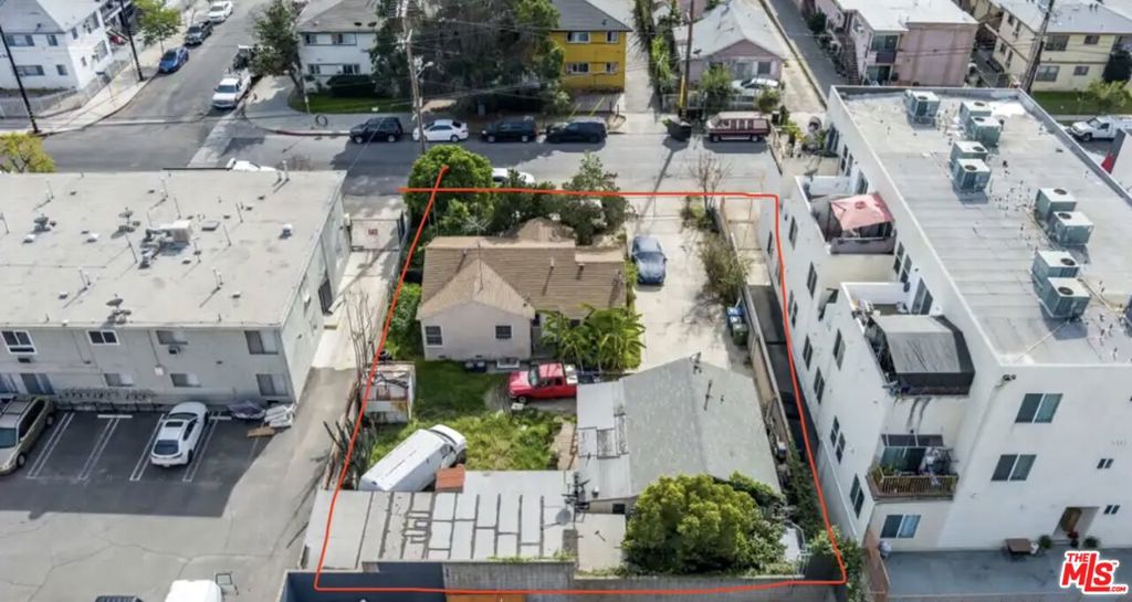 12009 Hart Street Property Photo