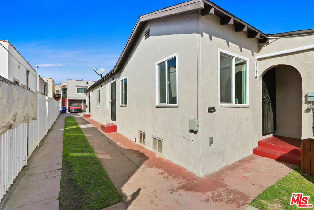 8137 Beechwood Avenue Property Photo 2