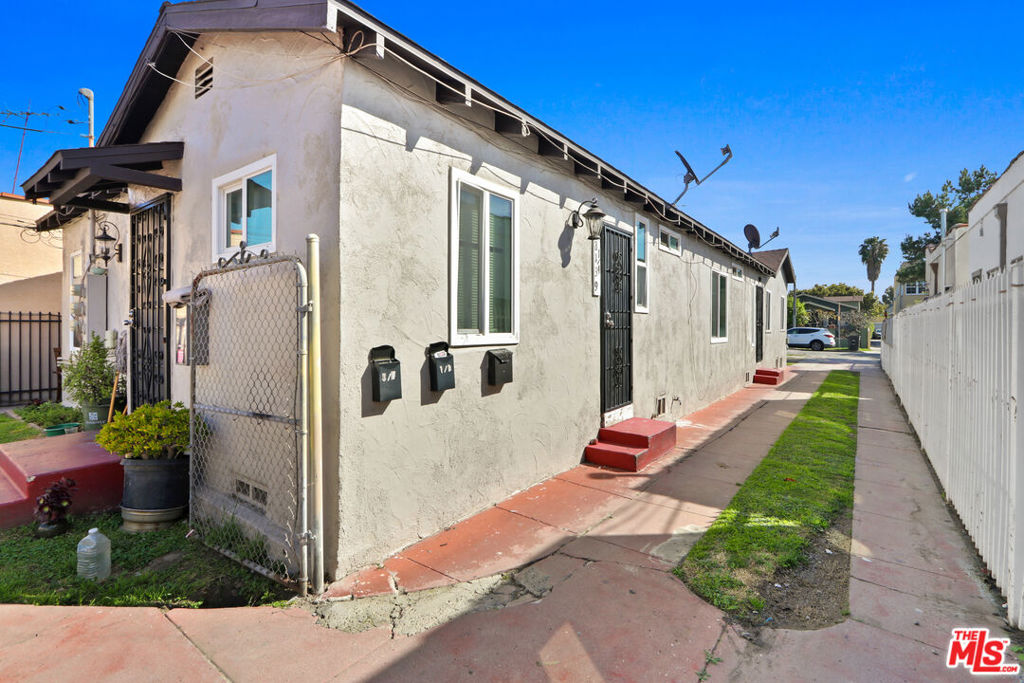 8137 Beechwood Avenue Property Photo 3